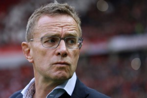 开云官网-包含风云突变埃因霍温关键时刻再遭质疑AC米兰围绕欧篮联伤情更新，赛后莱比锡止住颓势——德甲节点到来都惊呆了的词条